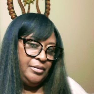 Meet your Posher, Lalisa